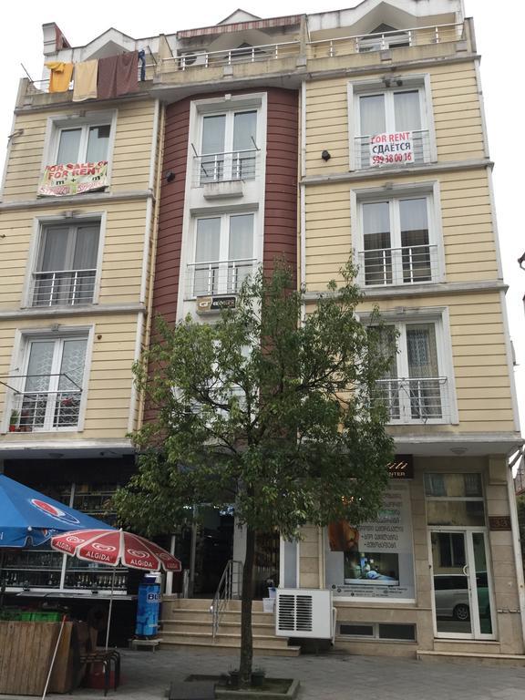 Nina'S Apartment On Gorgasali Batum Dış mekan fotoğraf